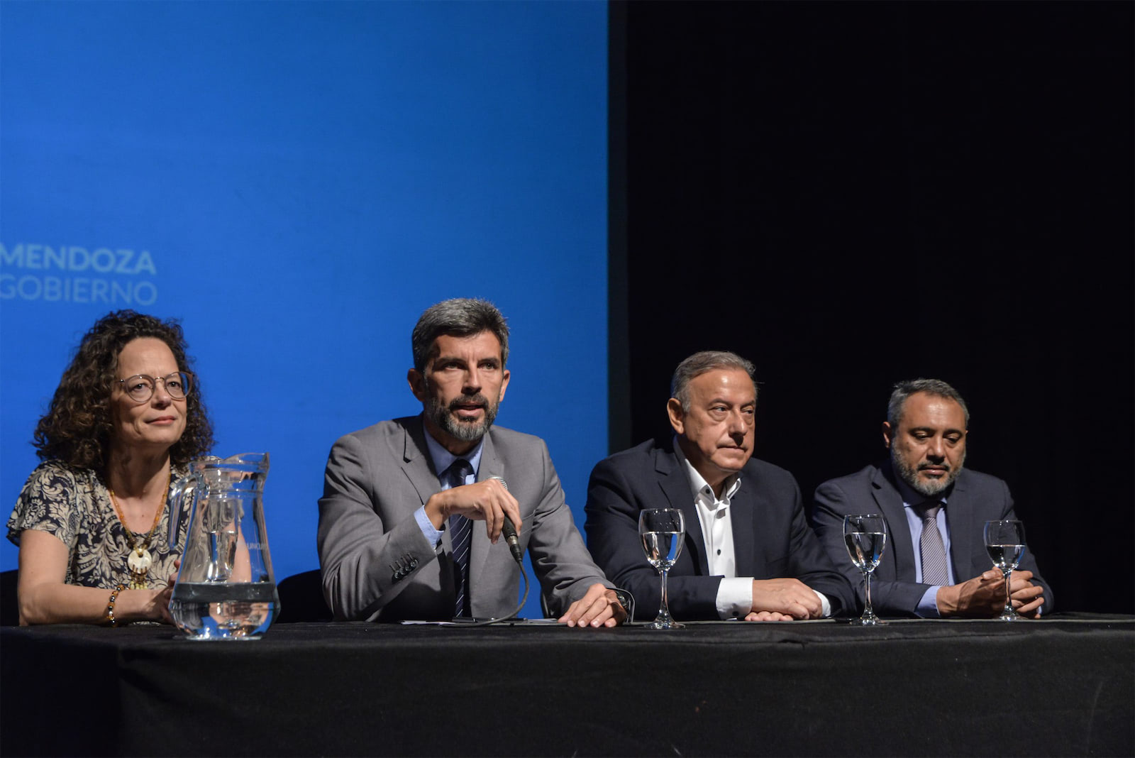 2215e699 18f6 46a3 aa18 99731ce8c15d