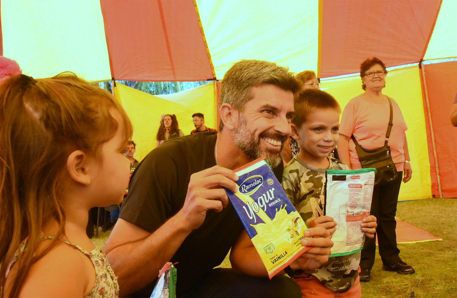 300 cartucheras principal