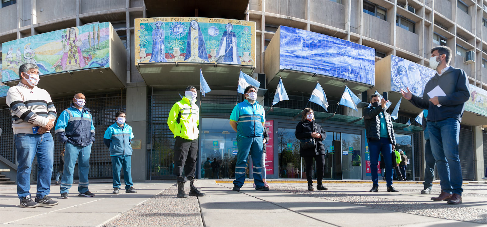 c8dd9234 2b20 43b8 b36e 3fd8c38acf95