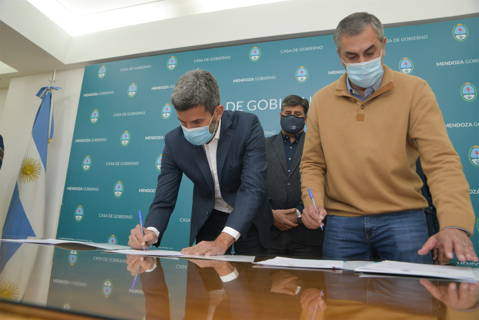 1d4a5925 1c24 4c0b a259 9c38b2b7a62b