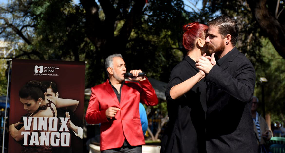 d6cf5044 8b50 45d6 991e 3db35d1d2a80