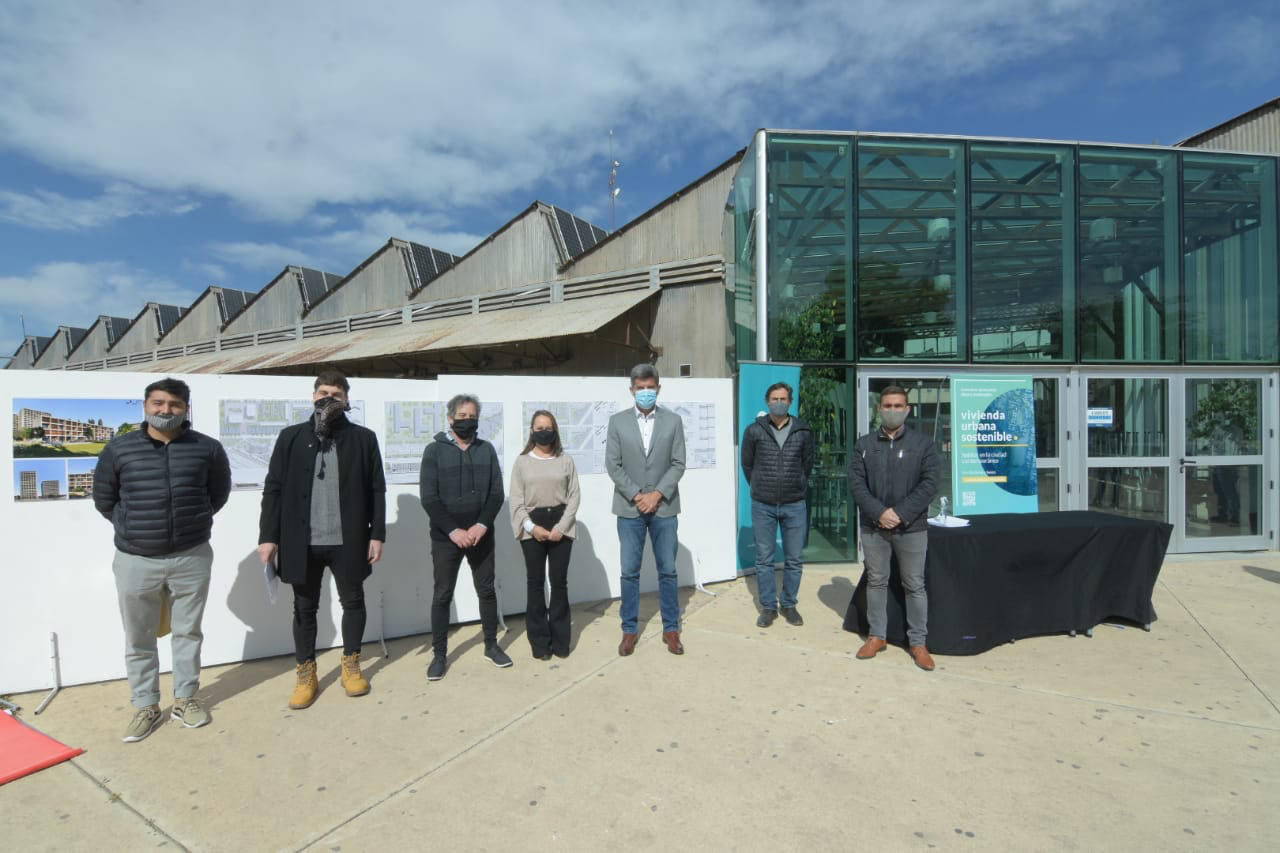 2726e7b2 dc68 4d77 87ce 166a08024d2f