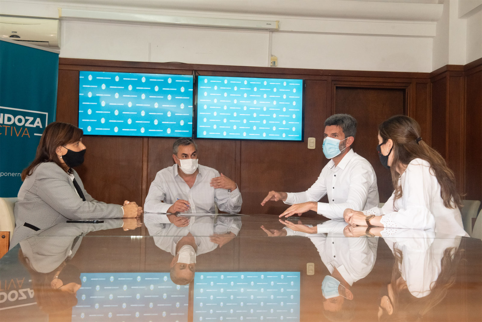 d85de787 82cf 4049 b615 d0133a38f729