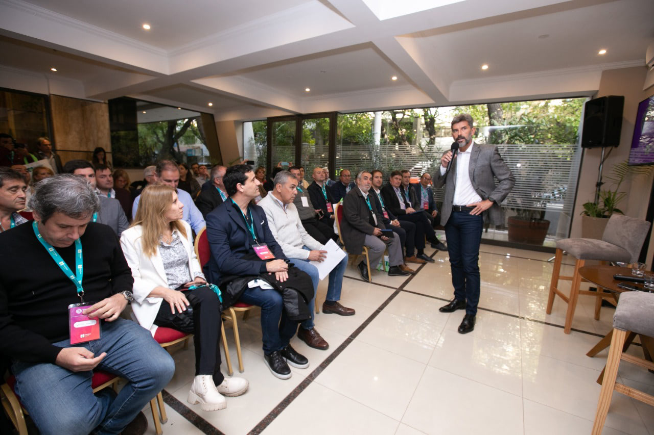 WhatsApp Image at AM