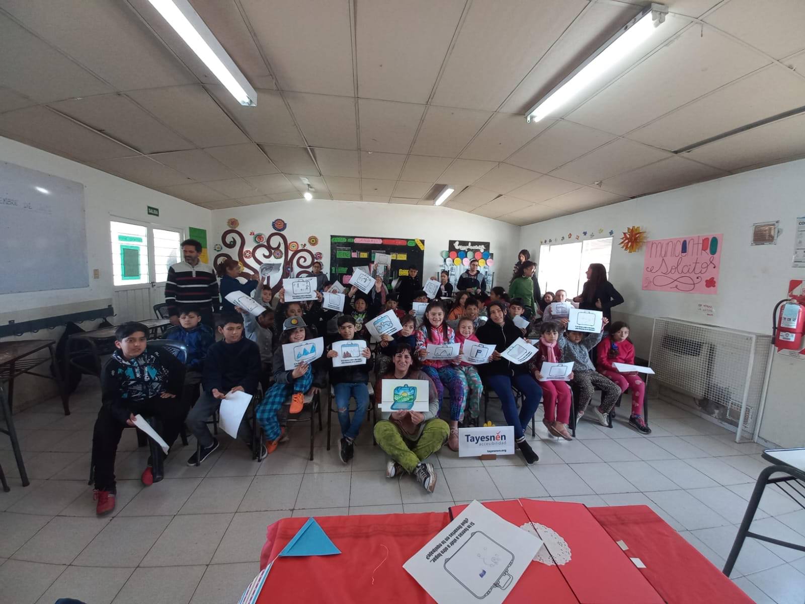 Ninos y ninas de los municentros