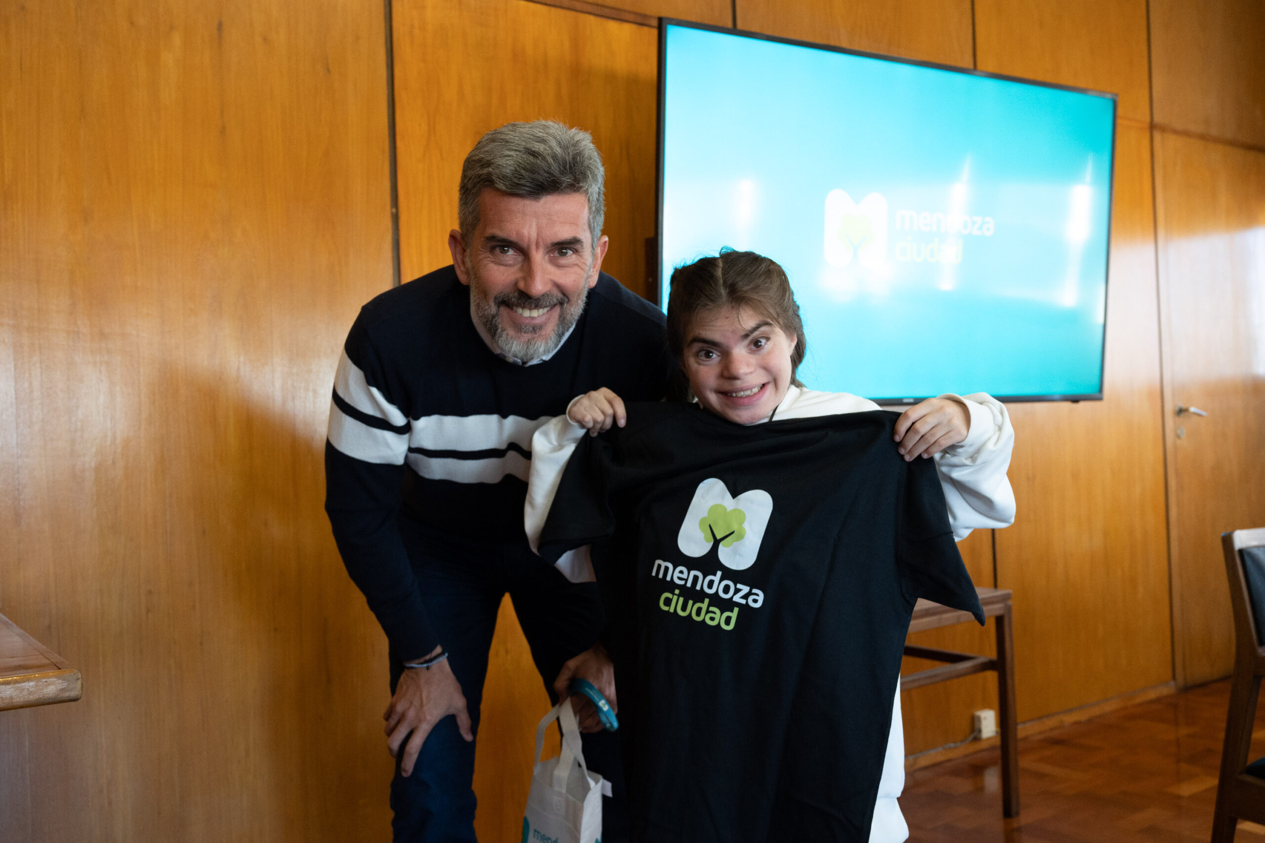 7d3fdf4f-b158-cb95-f372-79258efda5d6