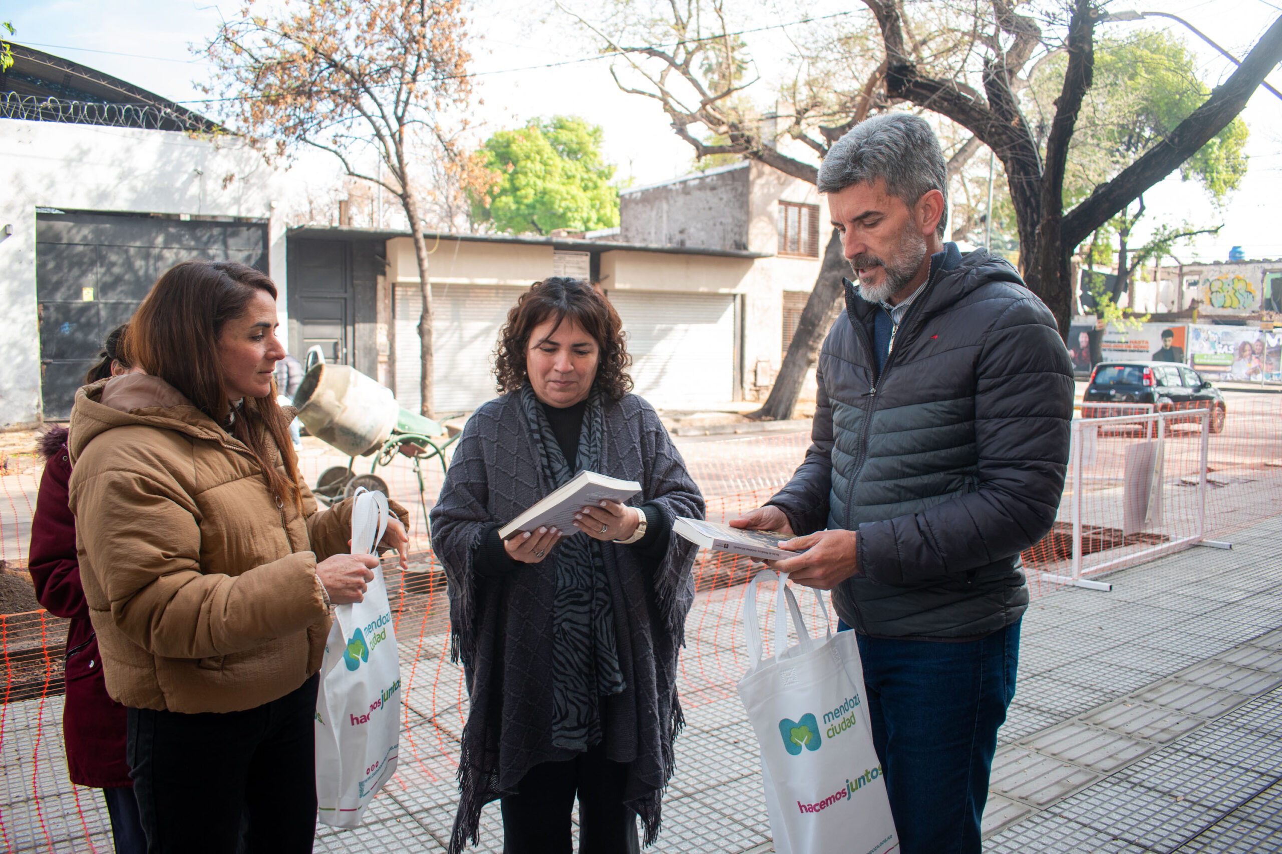 8234f1ac-2eaf-6126-2f8f-e47d411a35ce