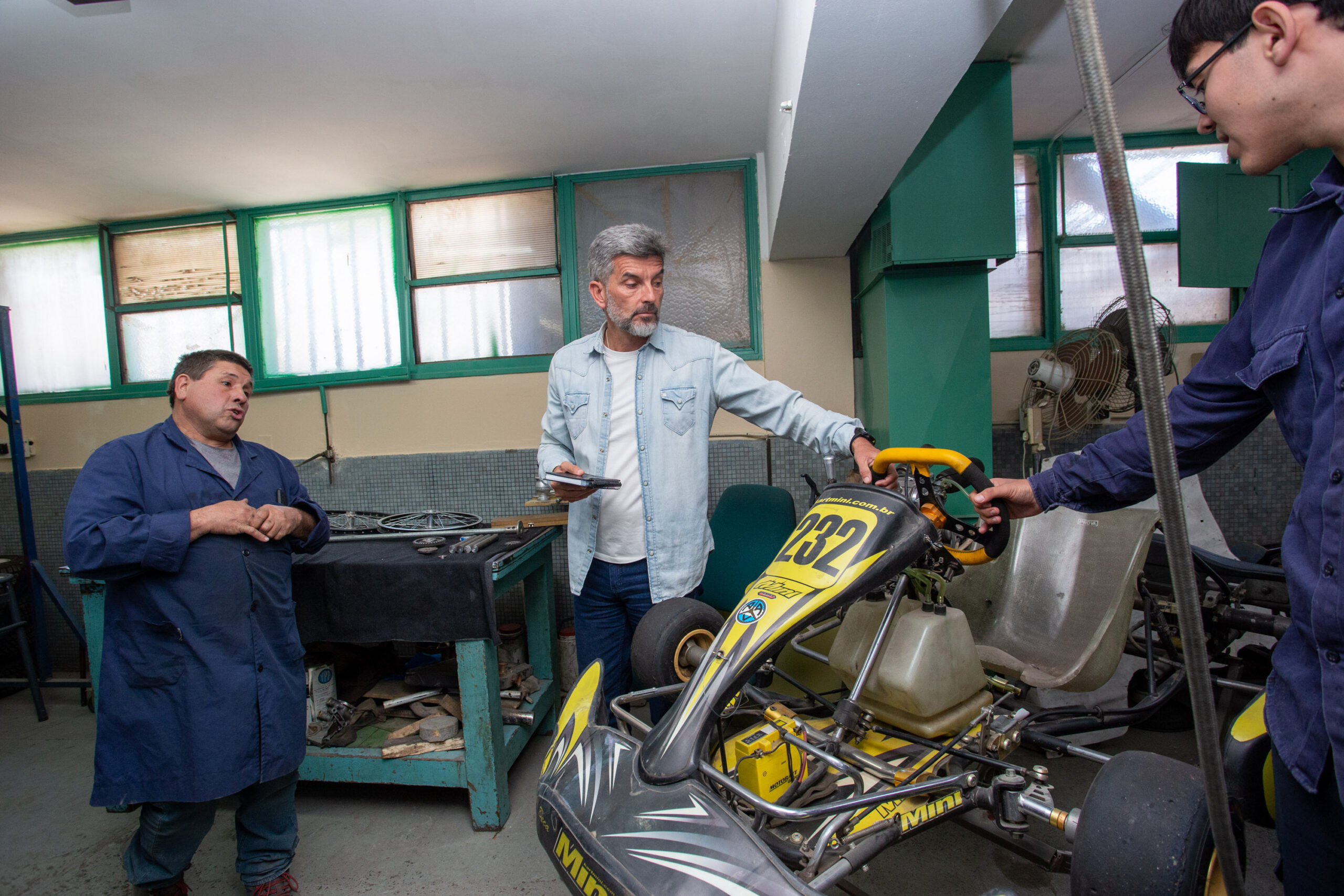 9a0a54cb-c5e0-3f17-bc3c-1d6e0faa7f06