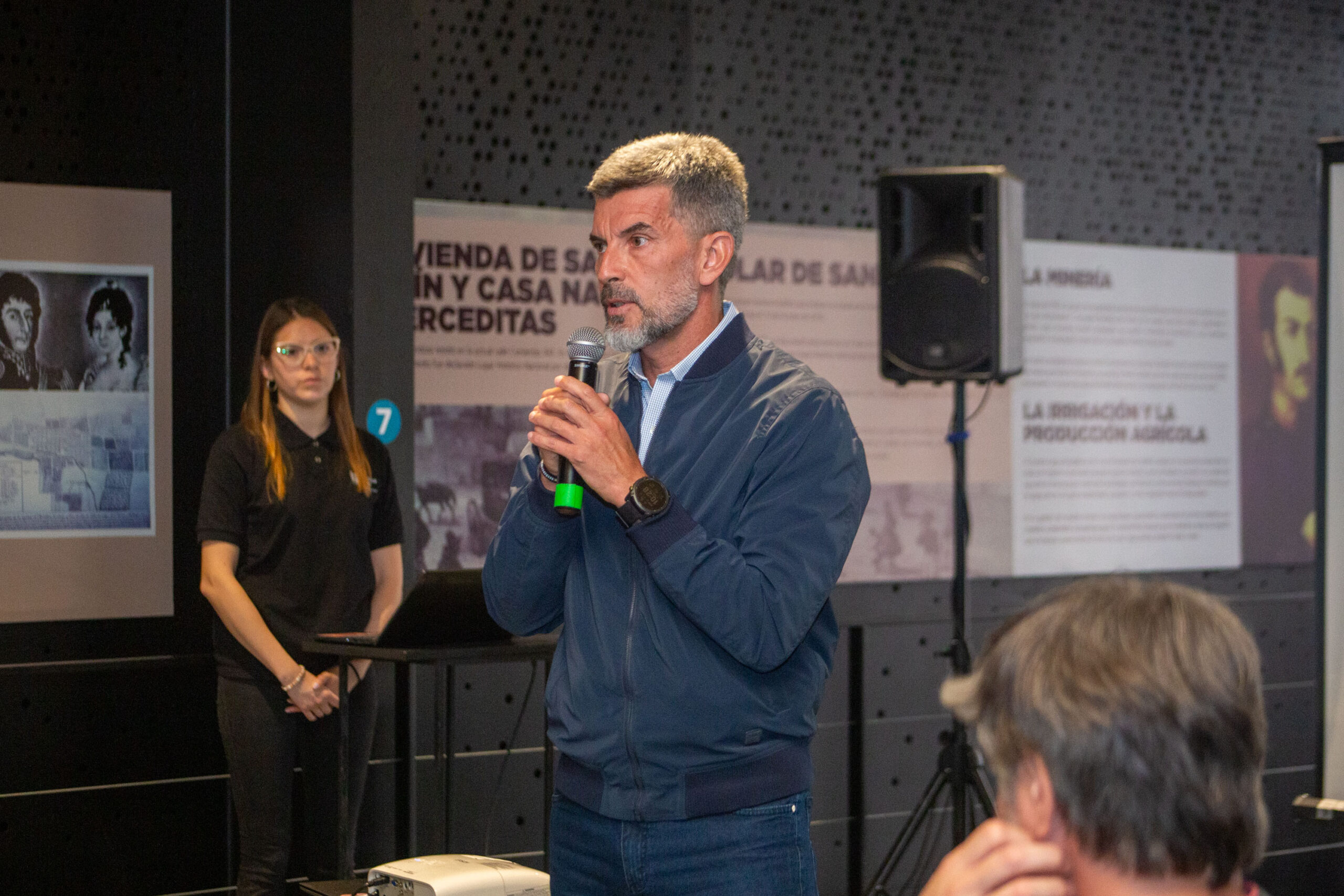 b5111a8d-0347-43db-c678-9305f9c3fee0 (1)