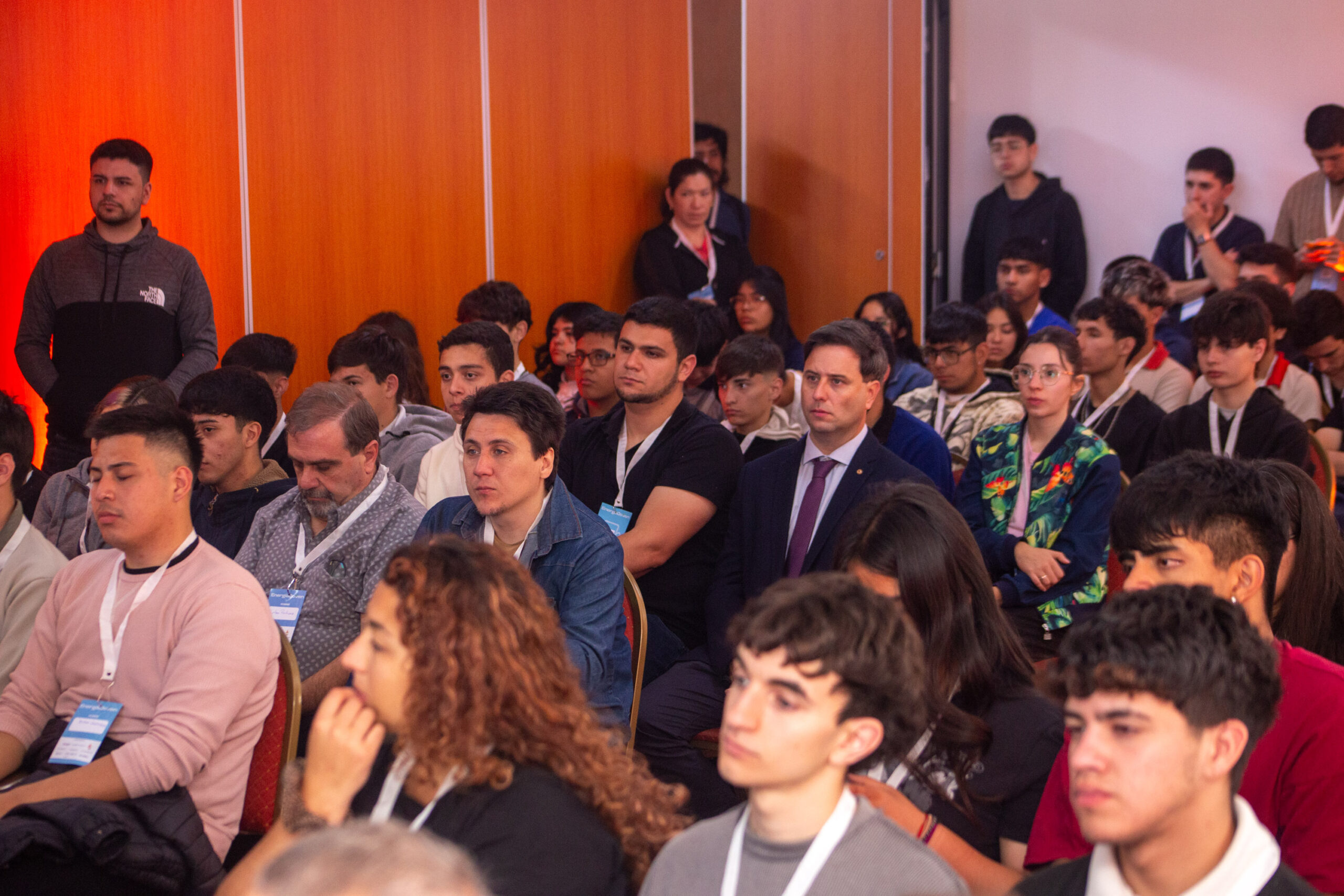 5bd9f490-8d37-d59a-7ea7-aa9bc6092a99