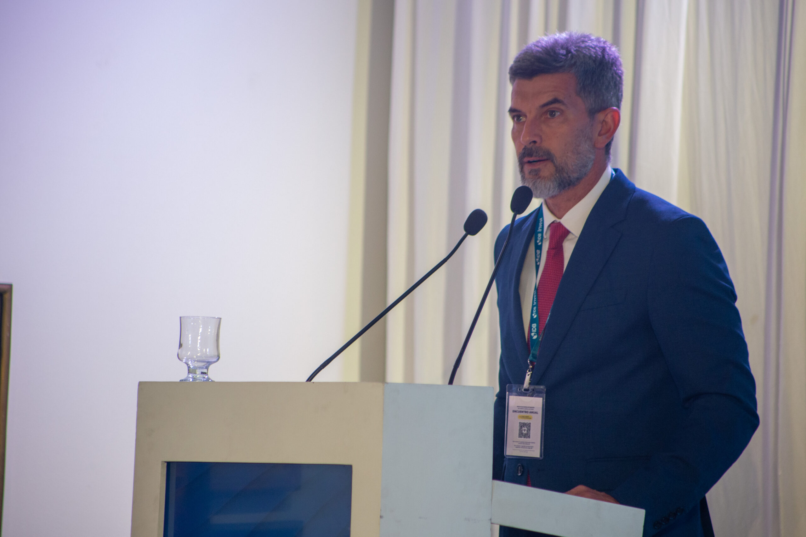 <b>Error:</b> can't render field data in the current format. You can try "Get child value" callback. Available children: rendered. Or one of array-related callbacks - "Multiple select field values", "Checkbox field values", "Checked values list" etc