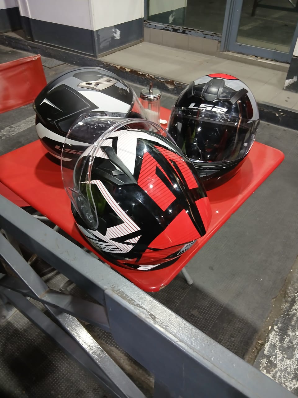 3a8c8762-6647-d4dc-a978-30bc1f00becc