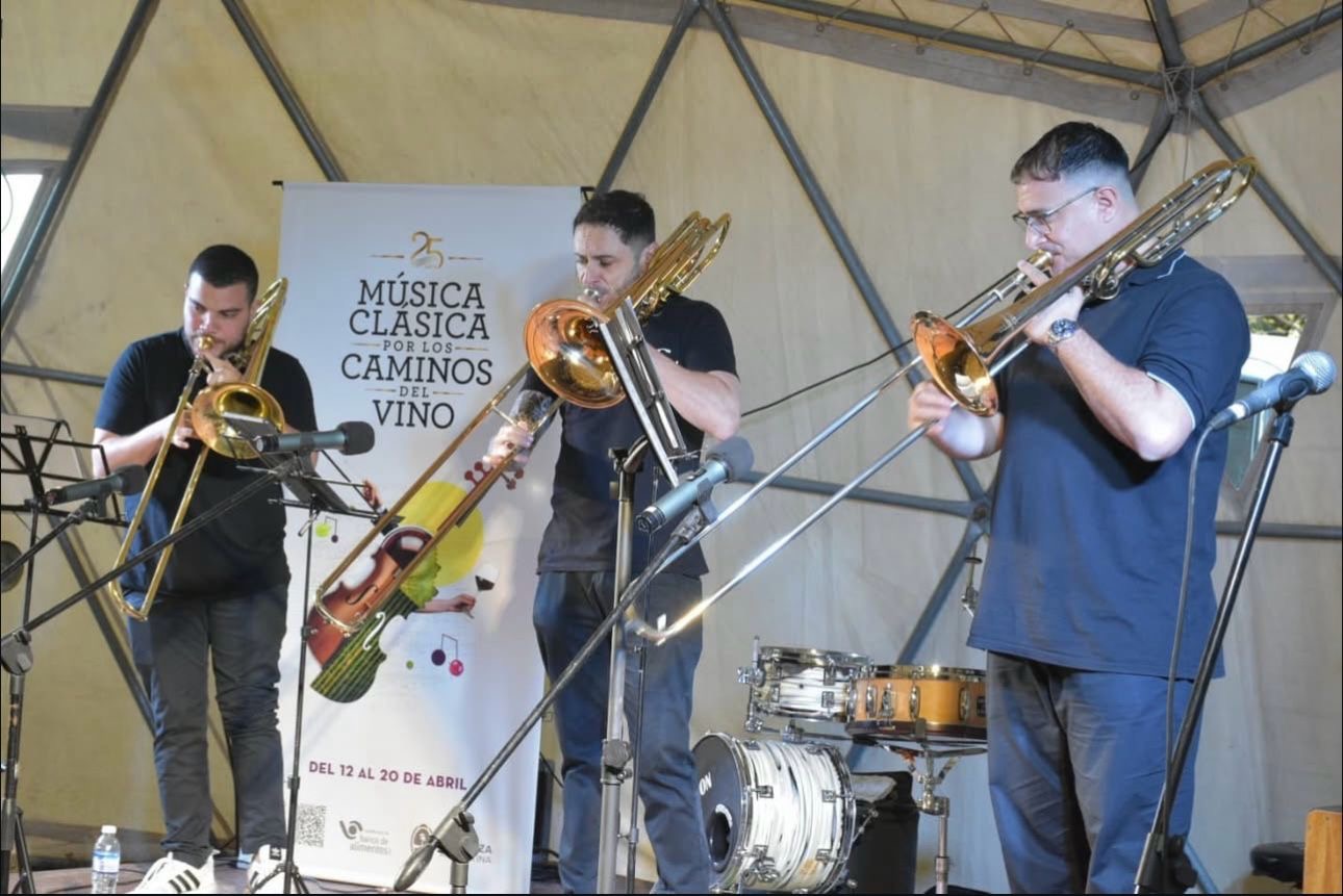 WhatsApp Image 2025-11-12 at 9.00.02 AM