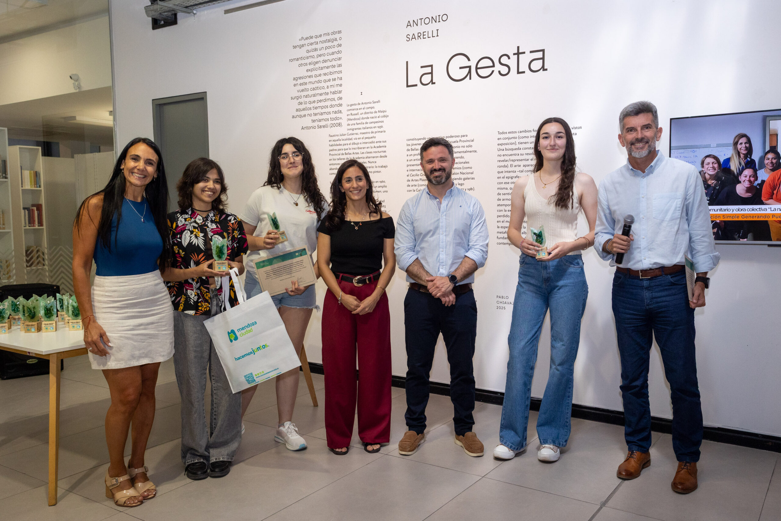 de476983-6162-8bbc-fbff-1eac2602245c