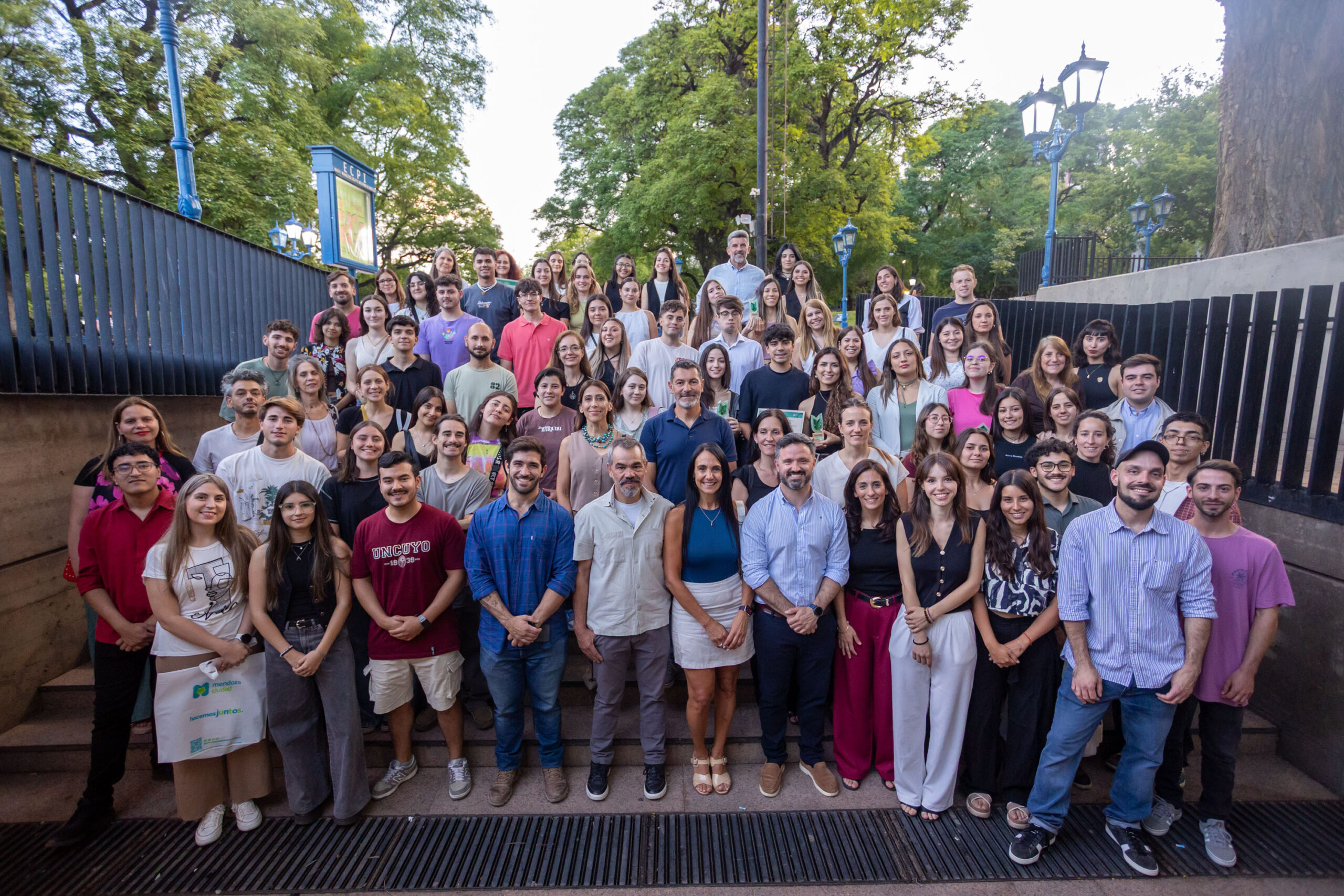 <b>Error:</b> can't render field data in the current format. You can try "Get child value" callback. Available children: rendered. Or one of array-related callbacks - "Multiple select field values", "Checkbox field values", "Checked values list" etc