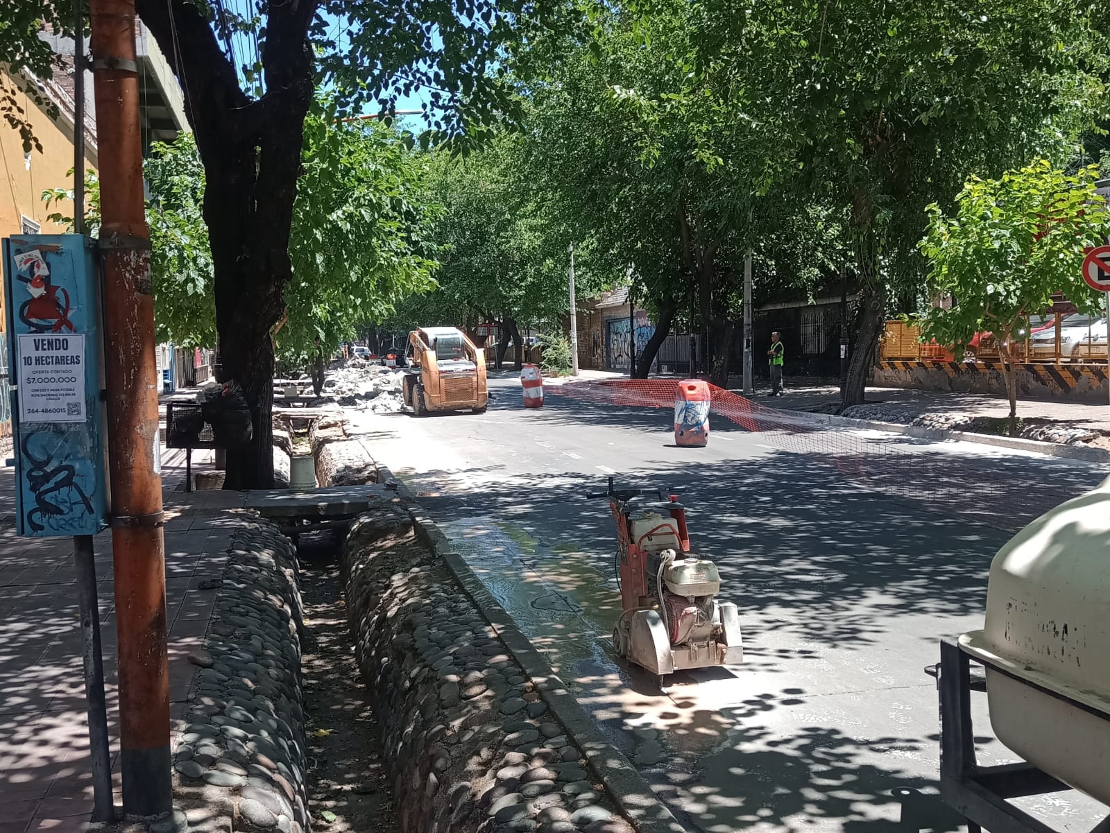 WhatsApp Image 2025-12-15 at 16.51.03 (1)