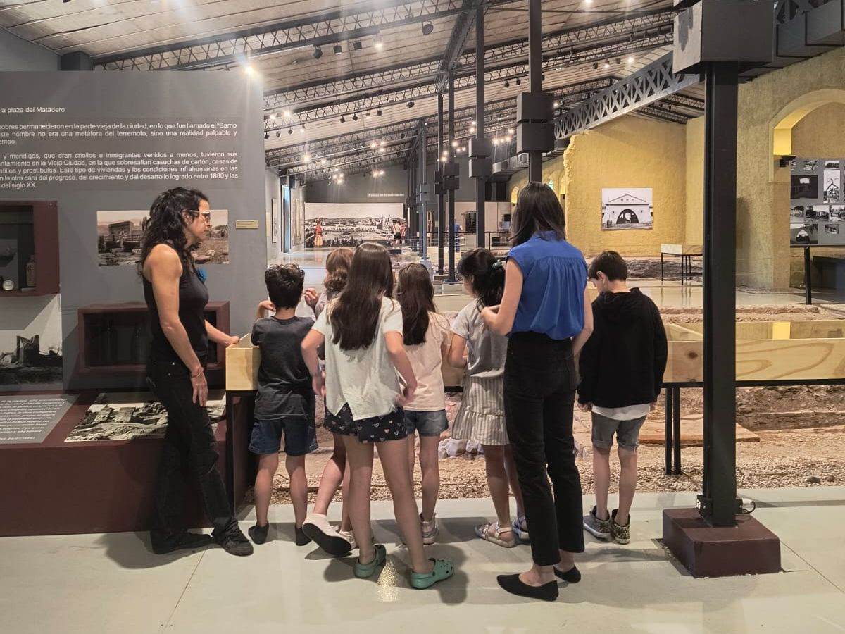 <b>Error:</b> can't render field data in the current format. You can try "Get child value" callback. Available children: rendered. Or one of array-related callbacks - "Multiple select field values", "Checkbox field values", "Checked values list" etc