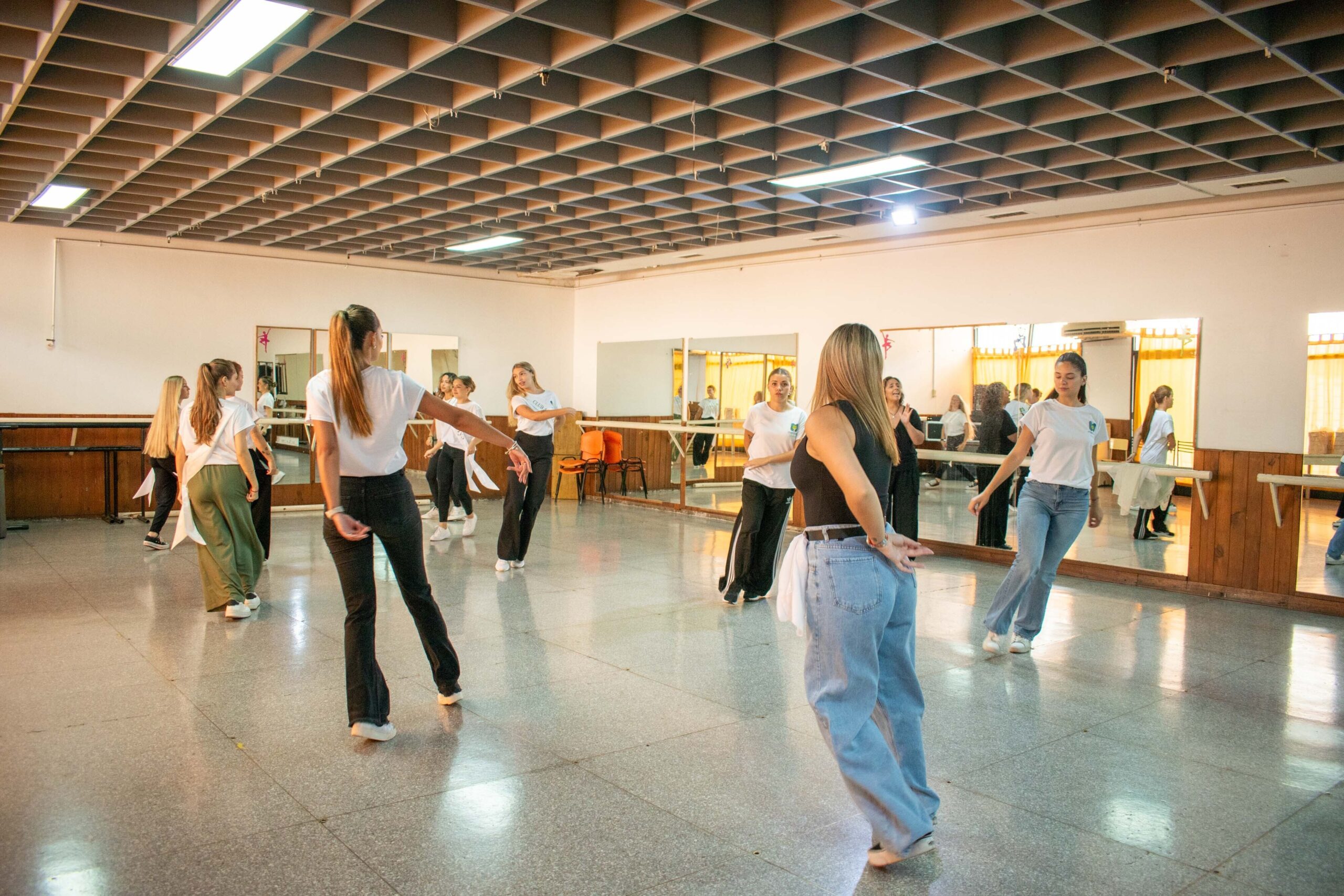 29e0c78d-bd43-e371-9221-17662075d762