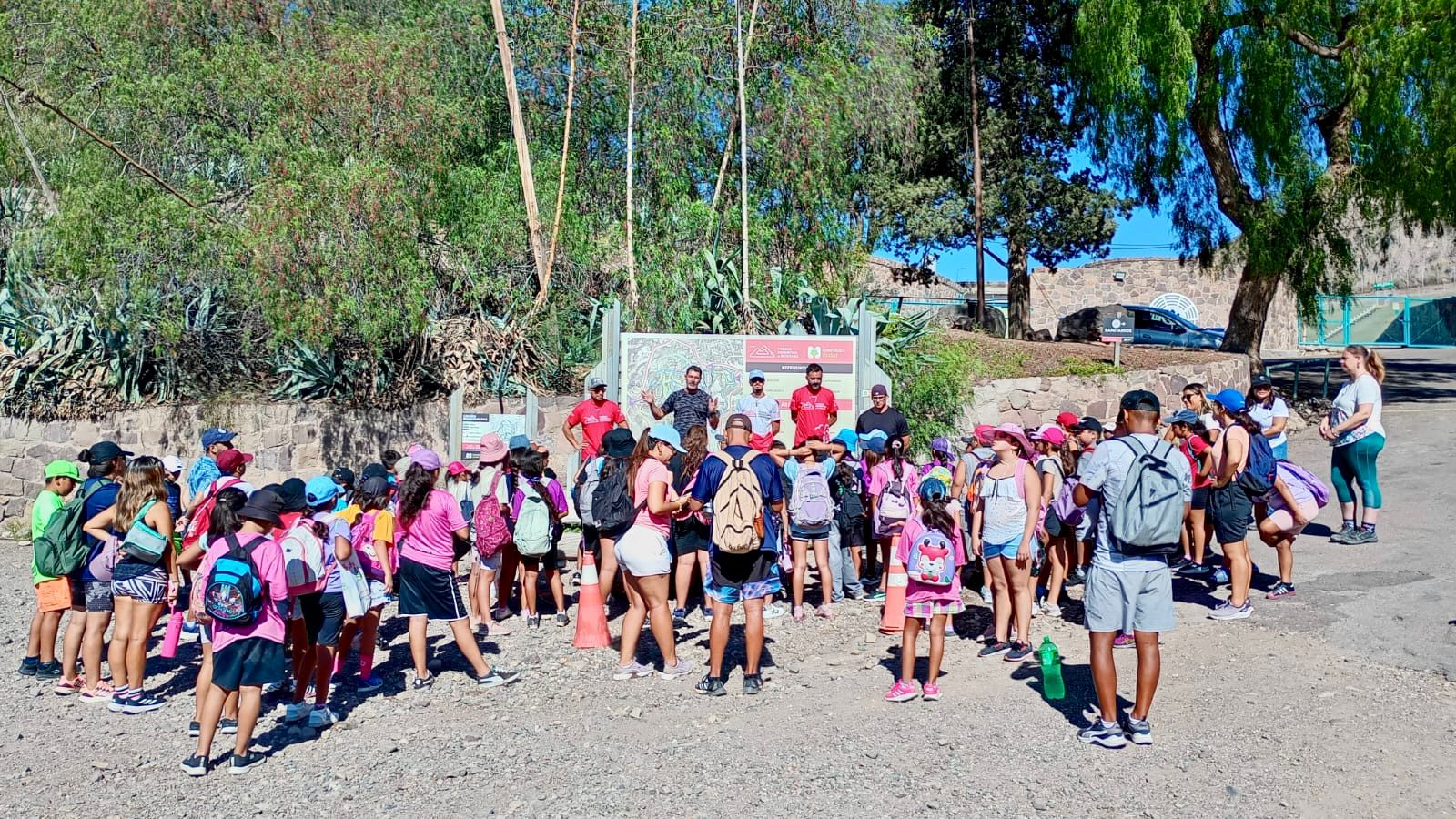 <b>Error:</b> can't render field data in the current format. You can try "Get child value" callback. Available children: rendered. Or one of array-related callbacks - "Multiple select field values", "Checkbox field values", "Checked values list" etc