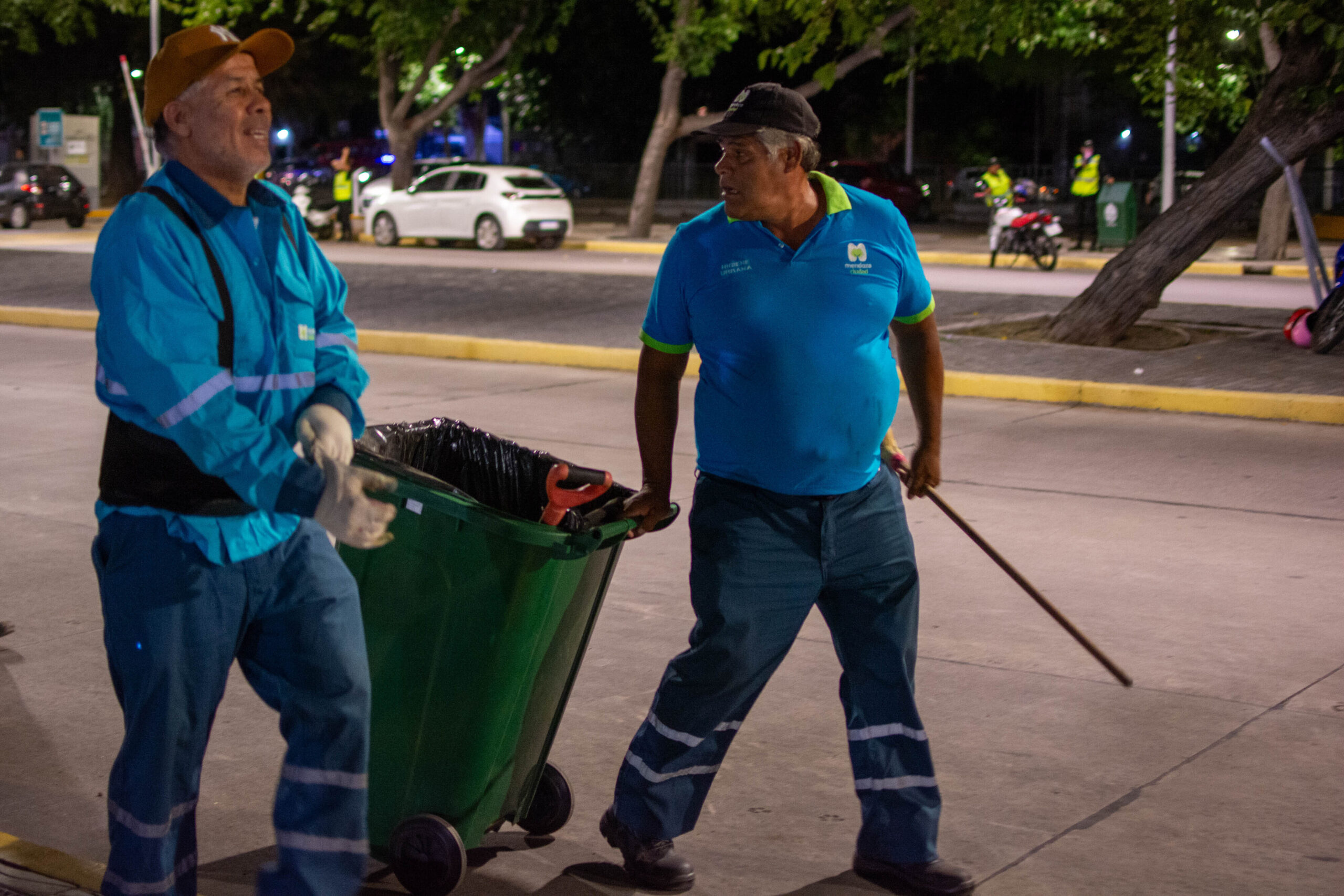 ad796c88-baaf-15b1-bc68-bf26d7f19fad