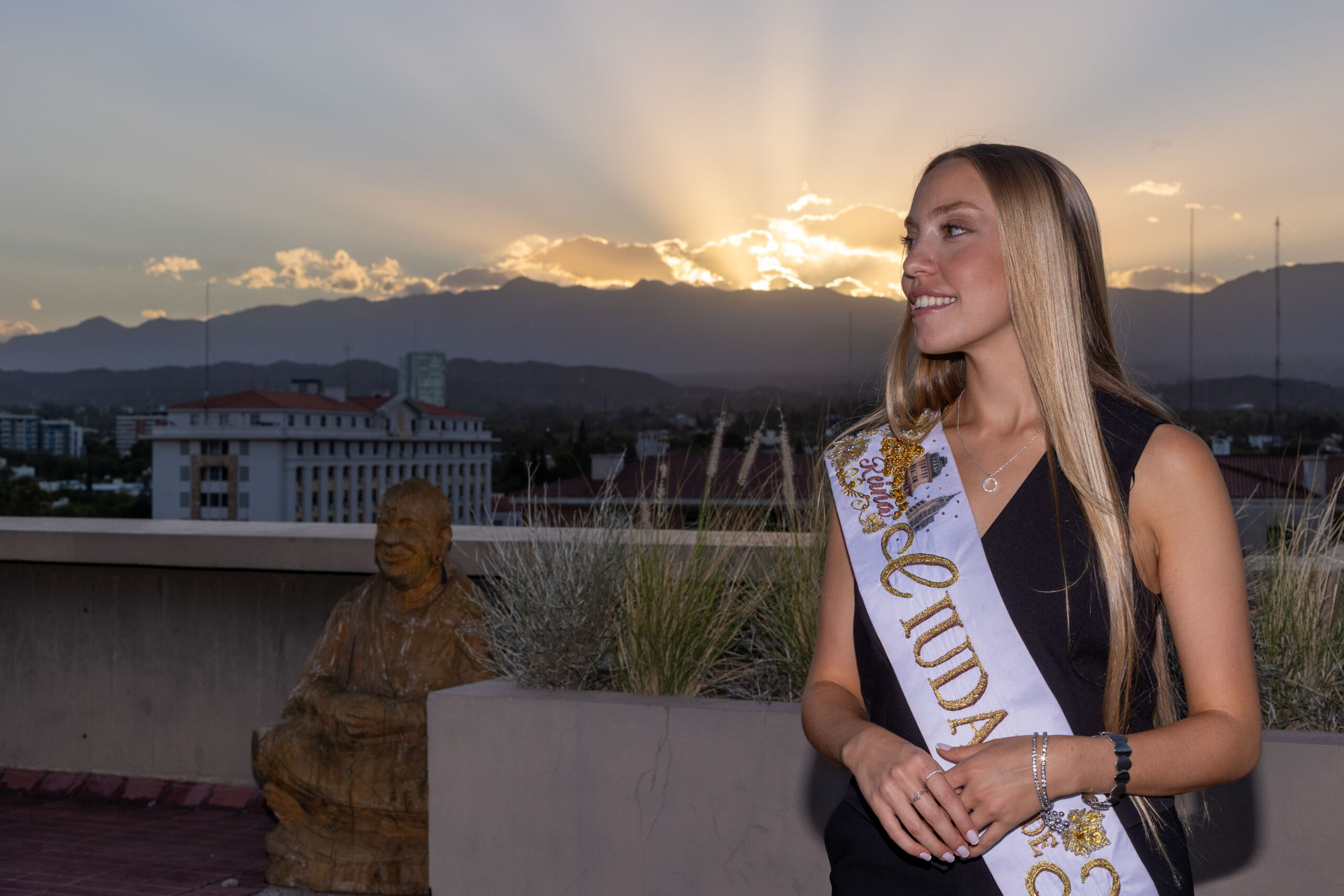 db540d5b-13dd-2683-2d74-a964125f5c08