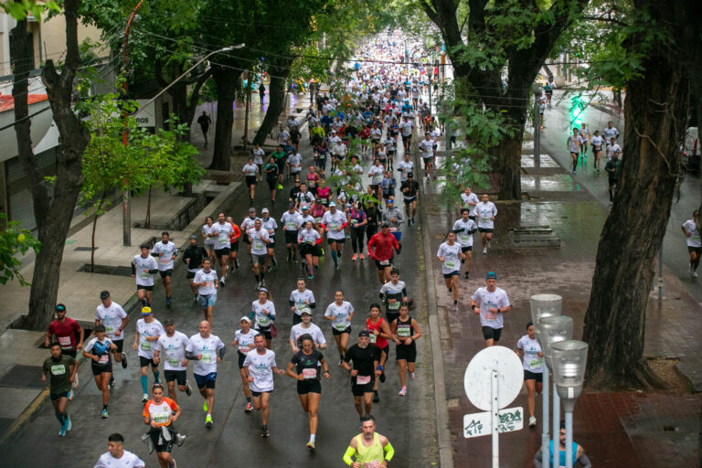 Media Maratón de Mendoza 2026: cortes de tránsito, premios y últimas inscripciones