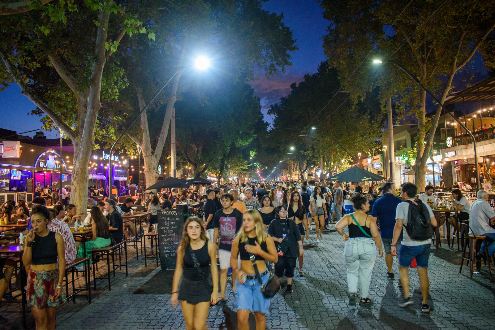 9dbf2cb1-7ffe-b841-1601-a8b7195c8025