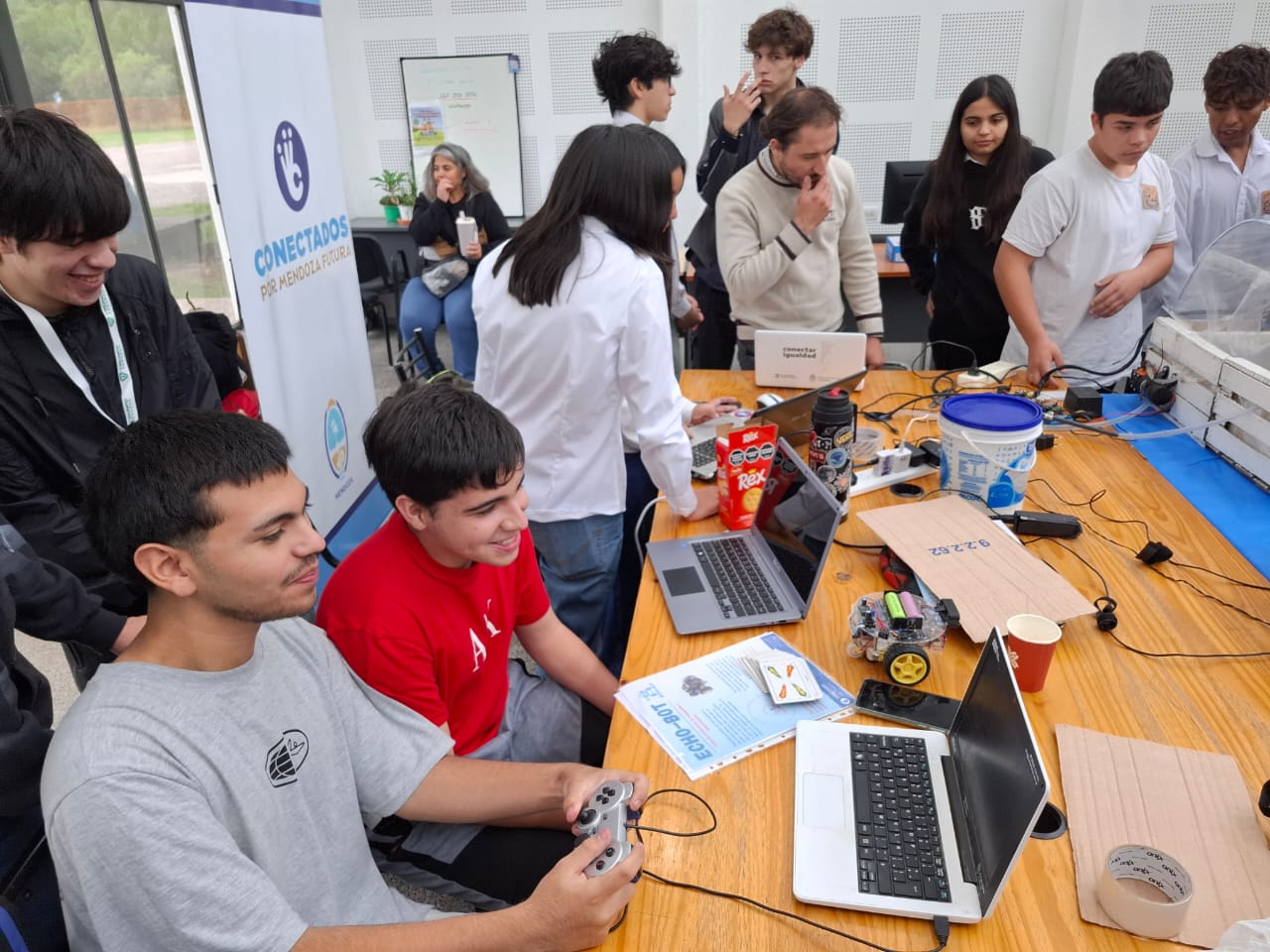 cfca7fe9-6cb6-9982-218b-bc89c7bde05d (1)