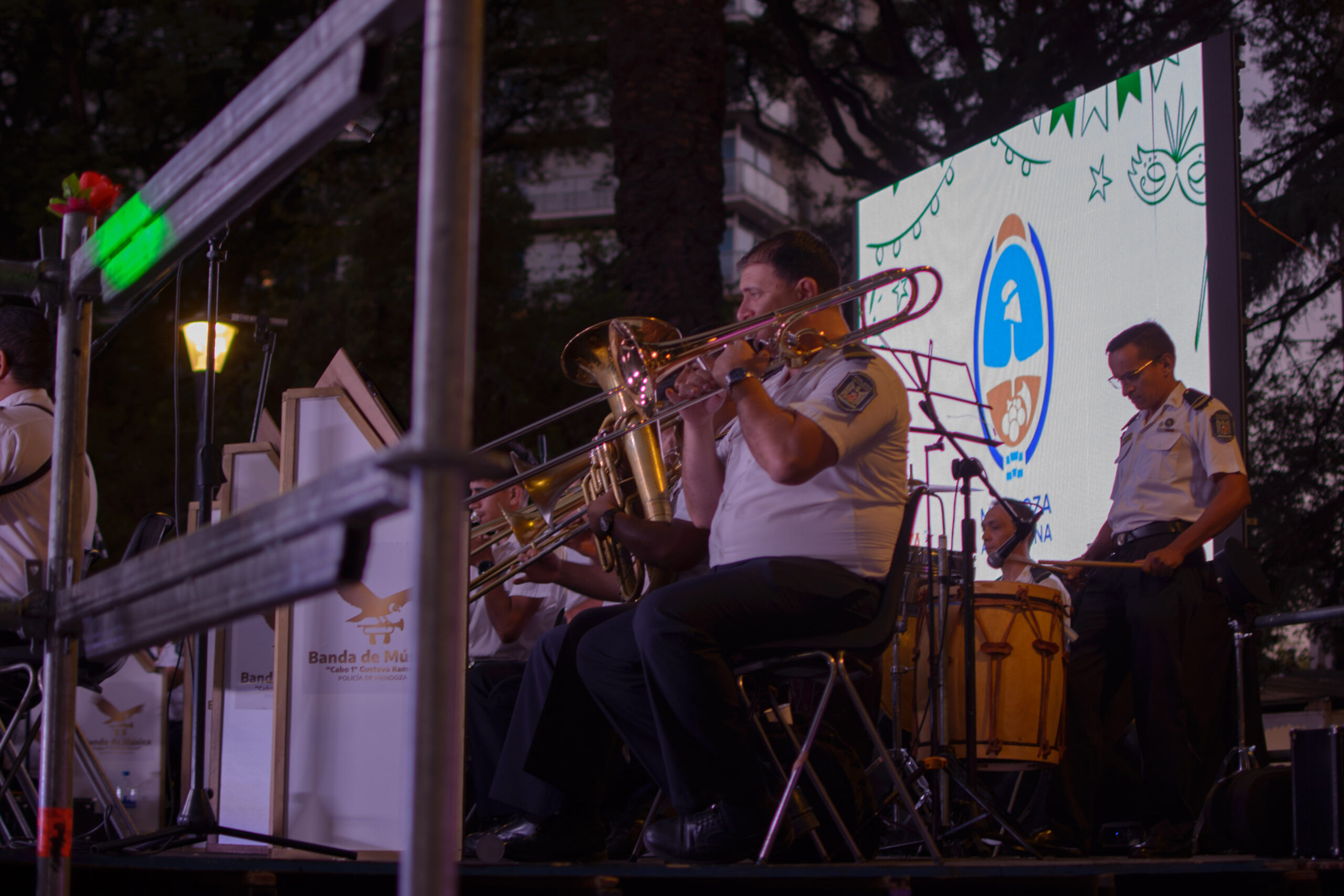 d1ba6130-433a-57bb-01af-05c1991298e7