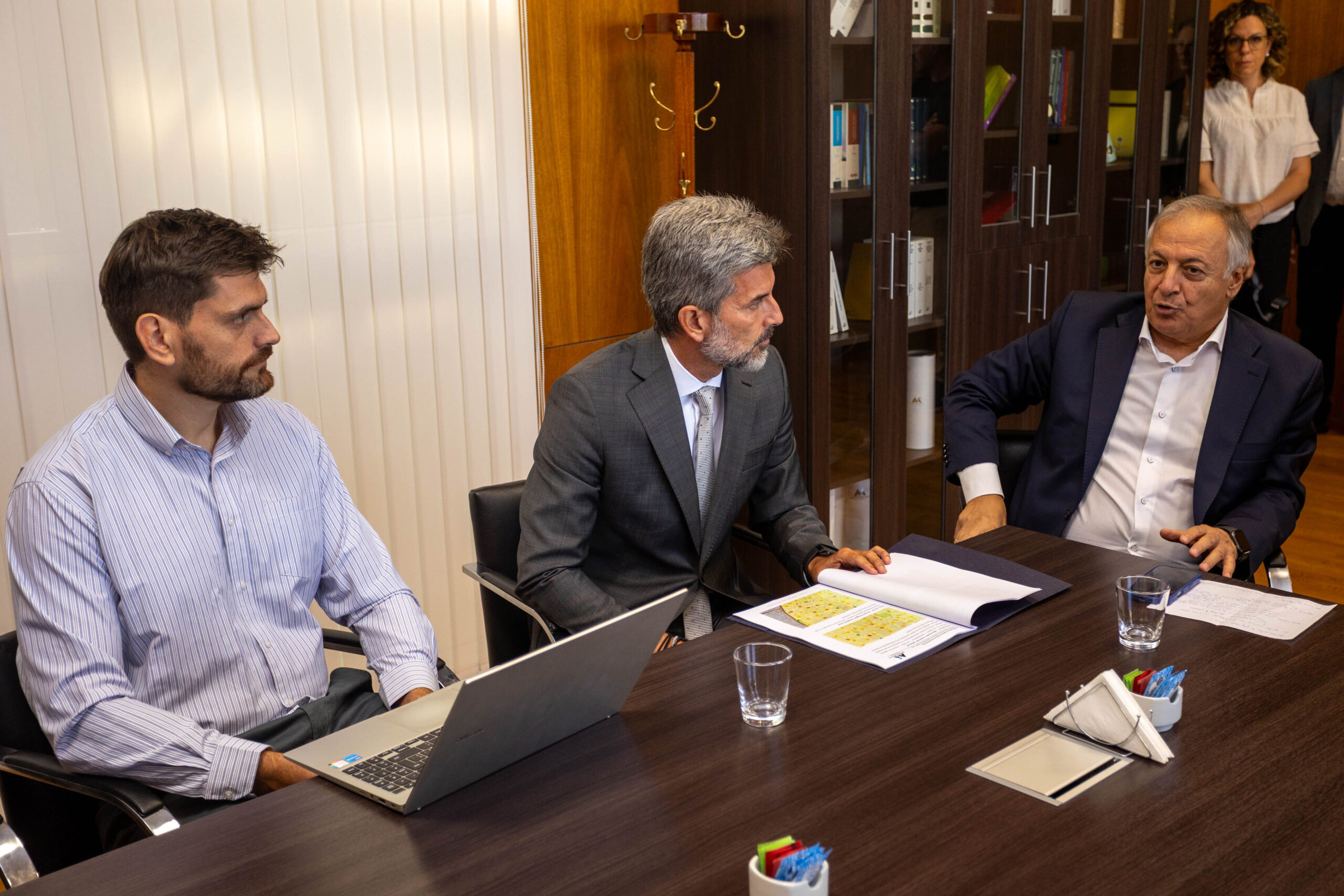 ec6fc6ca-ced0-e8ec-1436-87e1a435f856