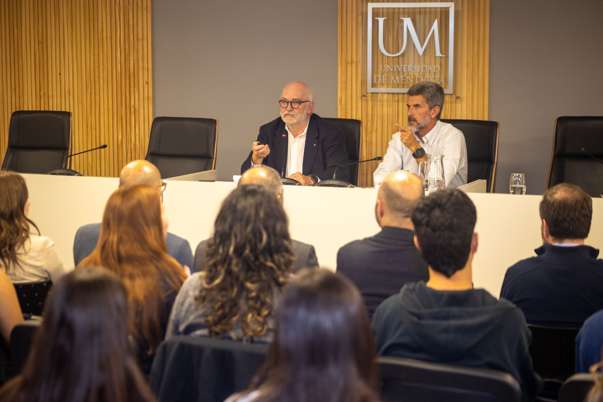 2b8c0919-7646-dd7e-6aef-265b5d660a8f